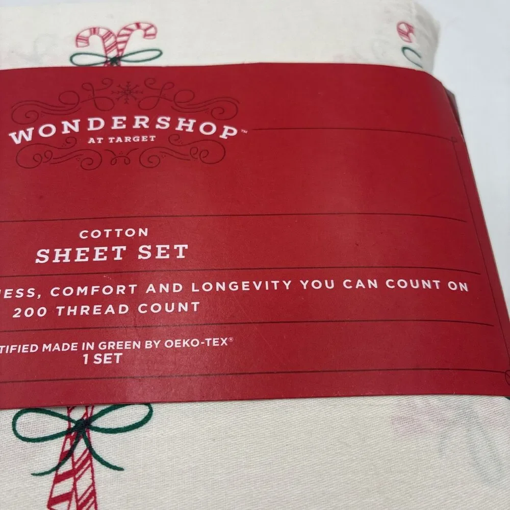 Wondershop  Holiday Cotton Sheet Set Candy Canes 200 Thread  Count  Queen Size .